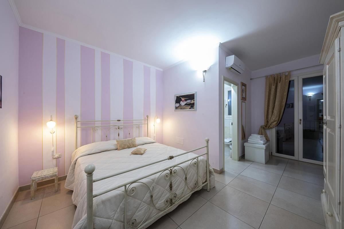 Adua Art Bed & Breakfast Castrignano del Capo Oda fotoğraf
